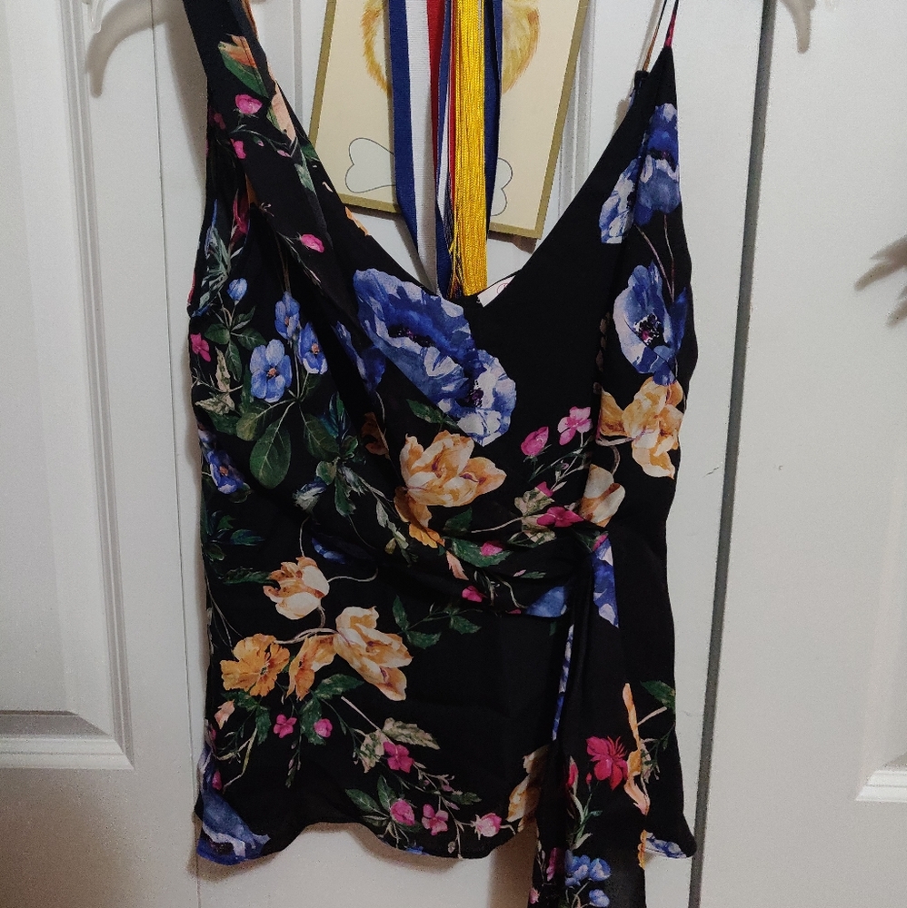 EUC Parker Floral Top - Small